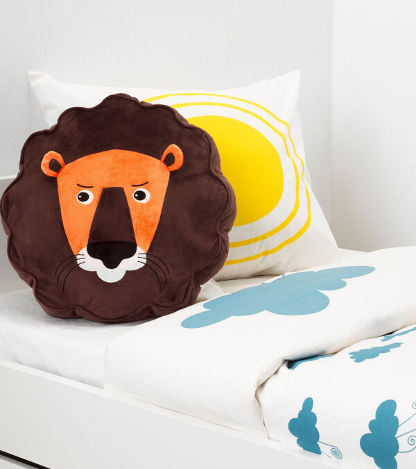 King Lion Decorative Pillow - Image 4